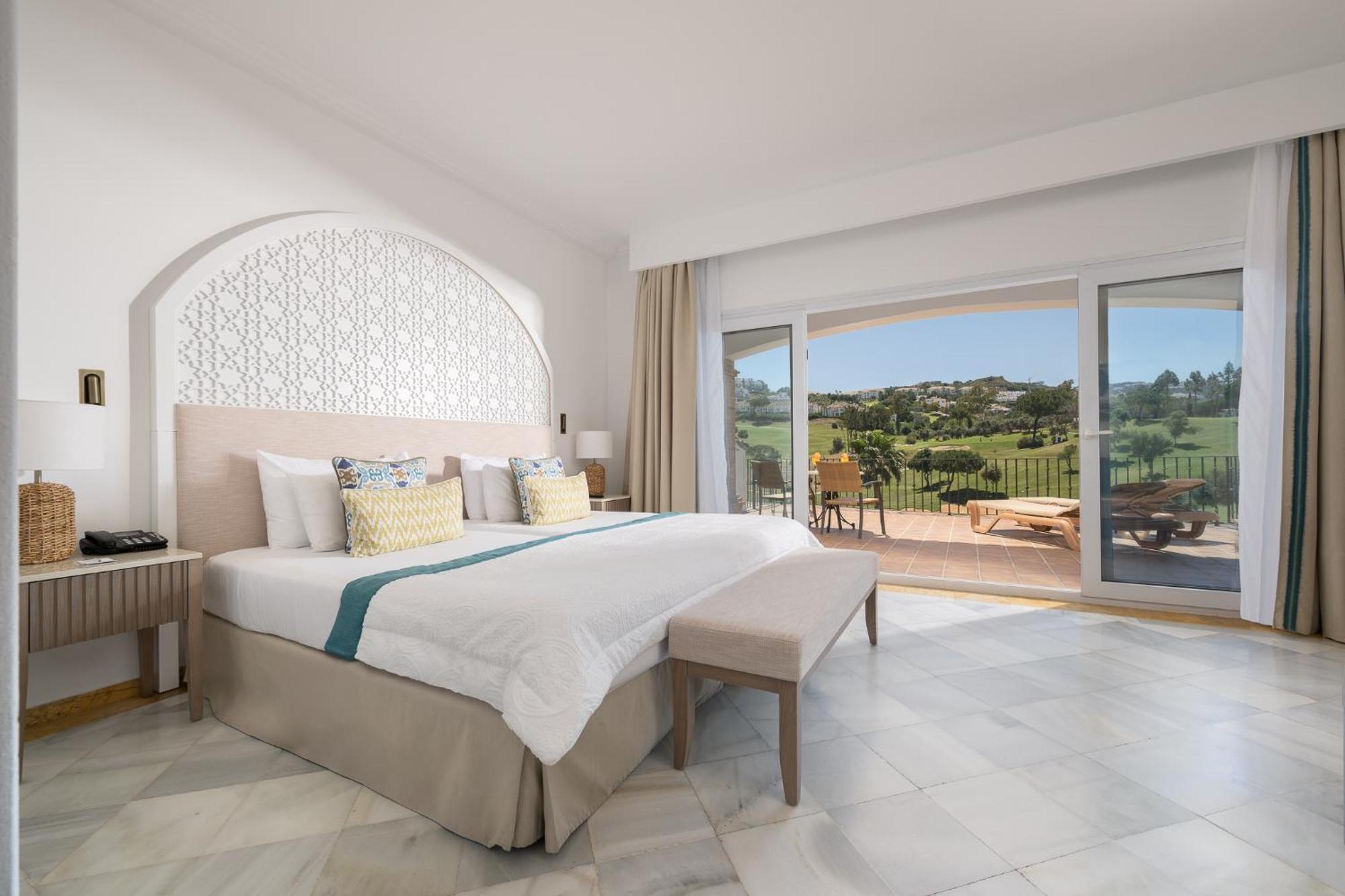Superior Deluxe Double or Twin Room