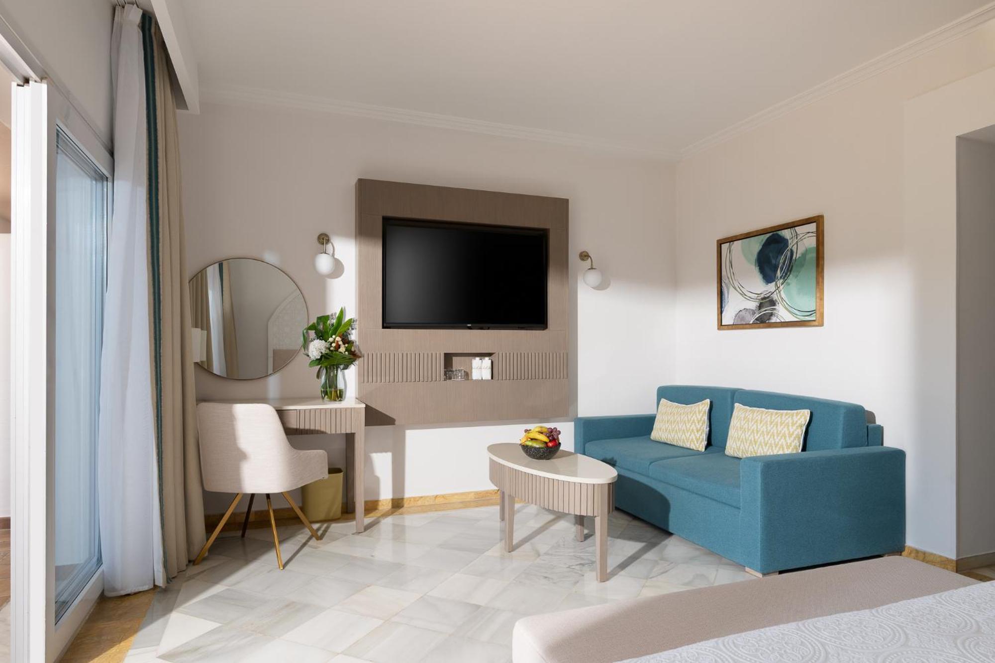 Superior Deluxe Double or Twin Room