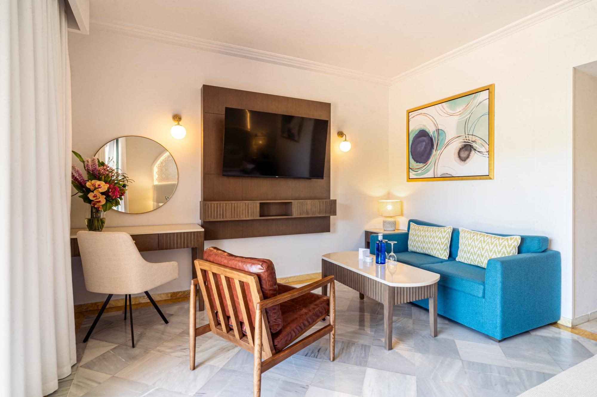 Superior Twin Room
